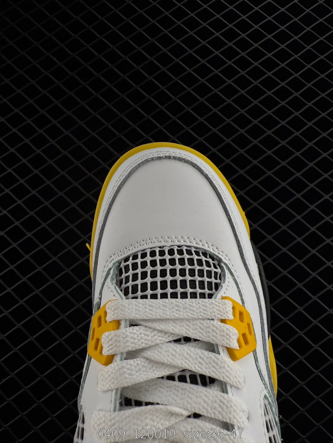 Nike Air Jordan 4 Retro